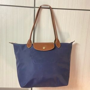 Longchamp authentic bag (negotiable)